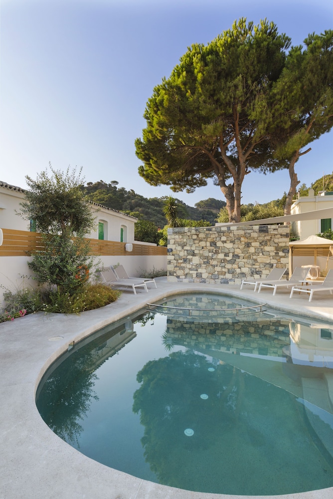 Samian Mare Hotel Suites & Spa 69/80