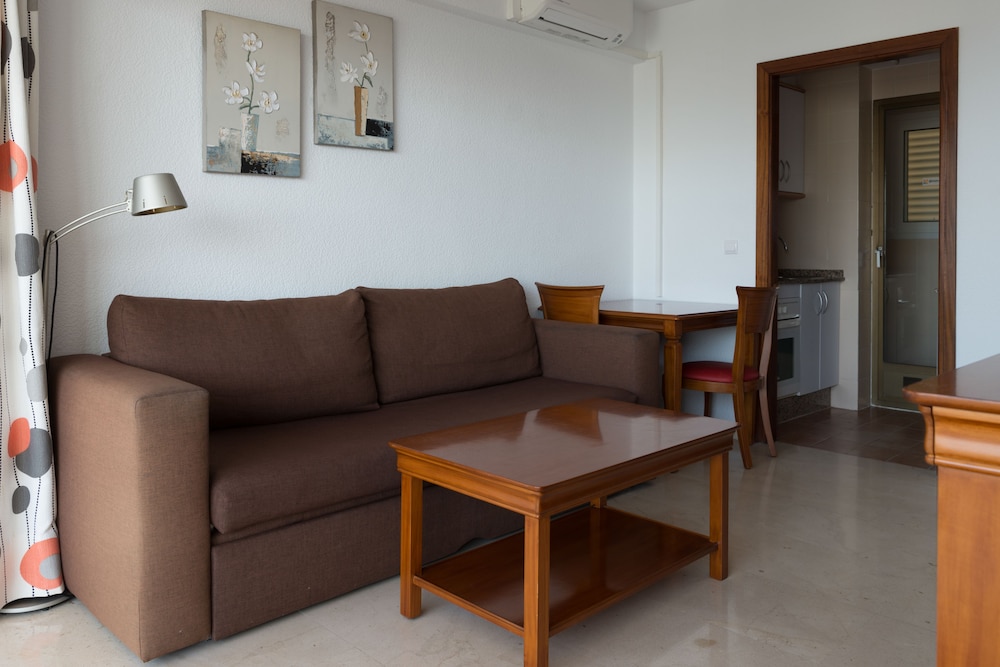 Apartamentos Gemelos 2 Beninter 34/50