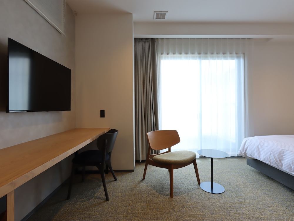 Hotel Tomiya with M's 17/35