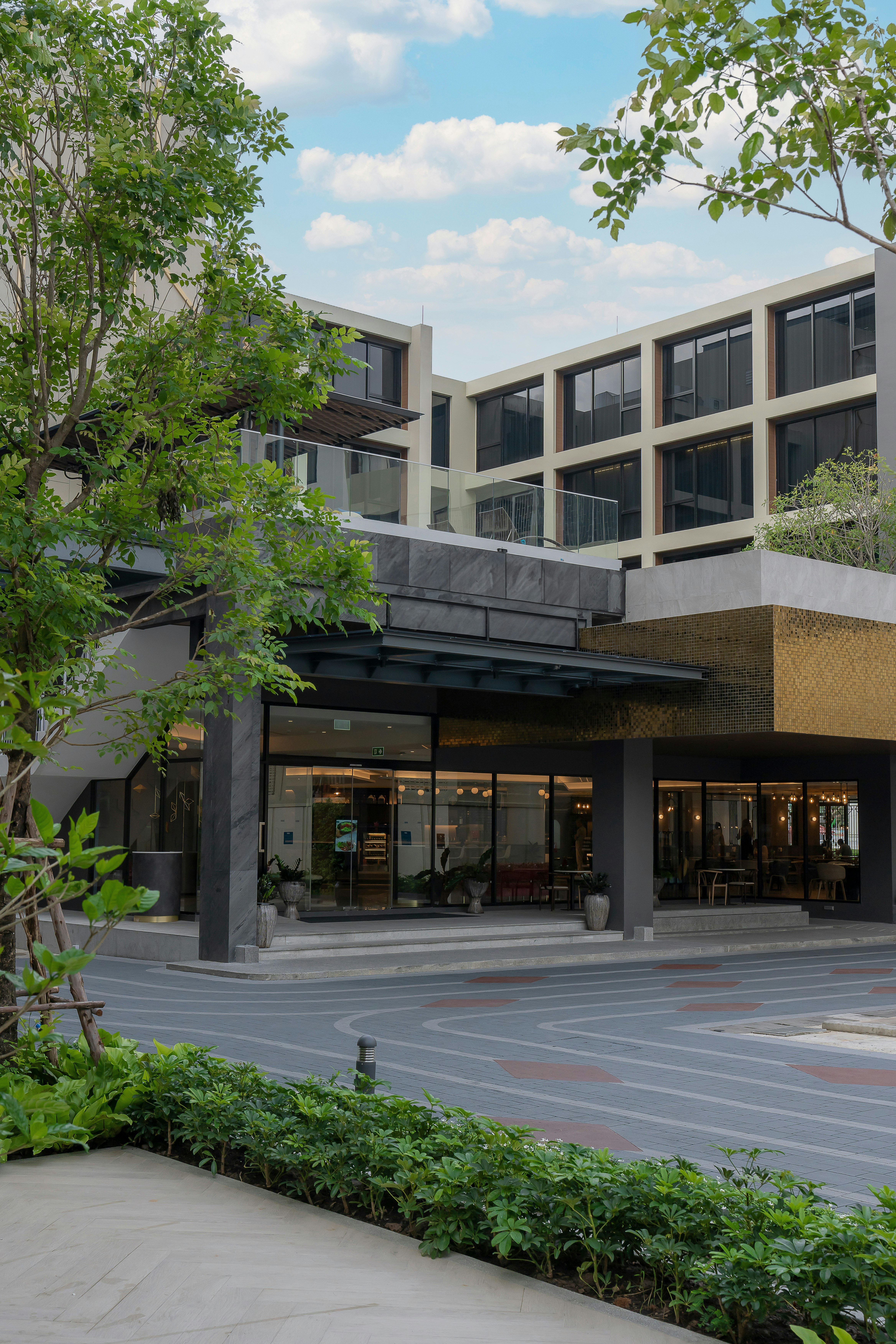 Centara Life Hotel Bangkok Phra Nakhon in BANGKOK