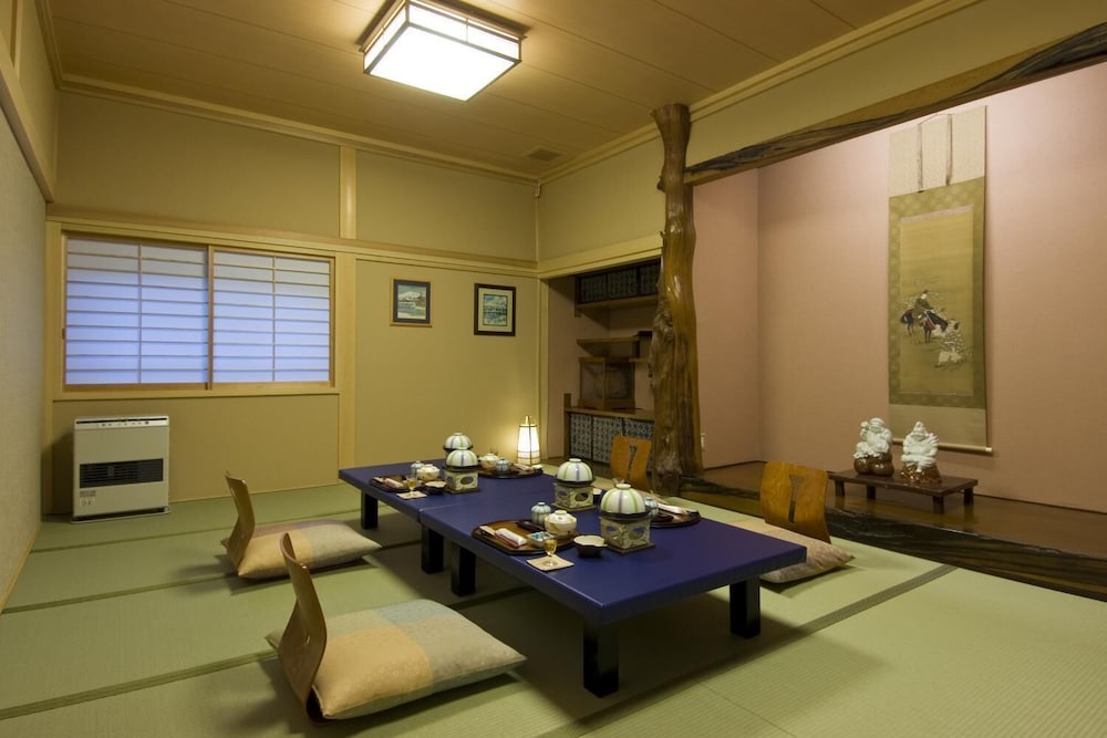 Ekinariya Ryokan 21/23