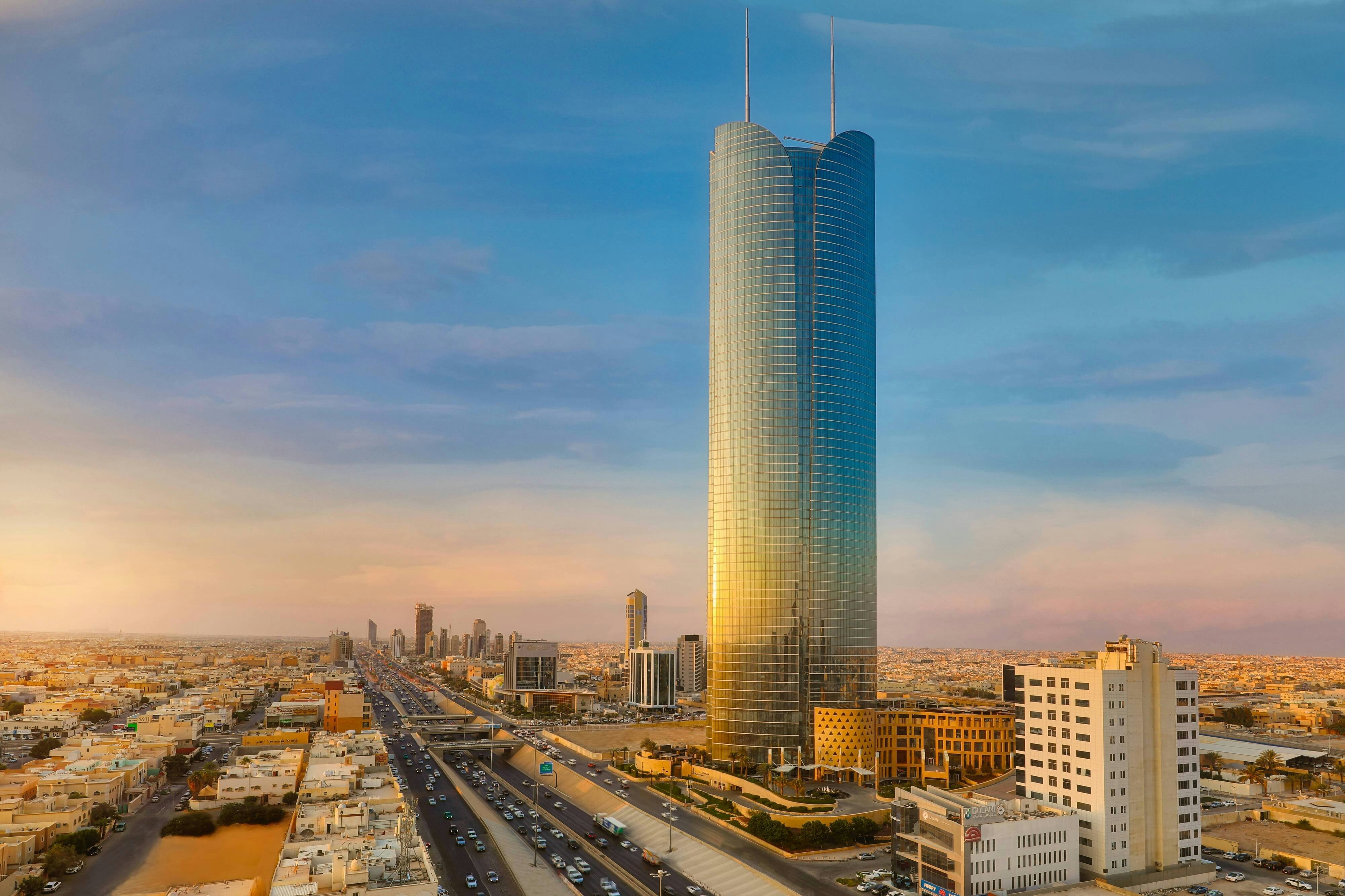 فندق برج رافال(JW Marriott Hotel Riyadh) 38/39