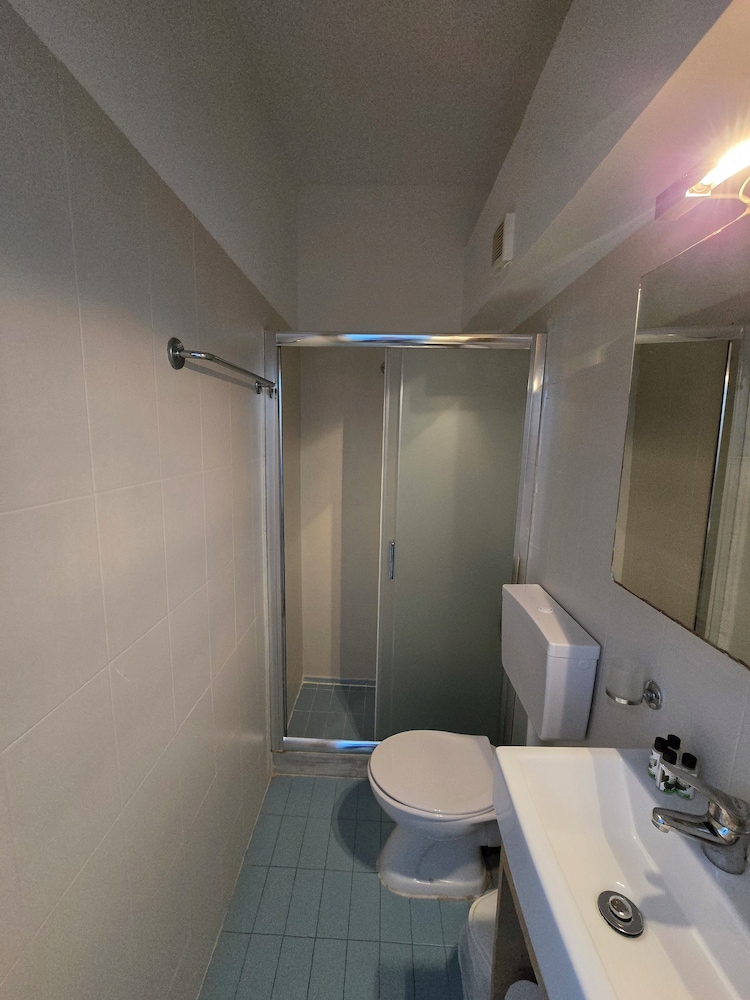 Aegean Sea Rooms 29/32