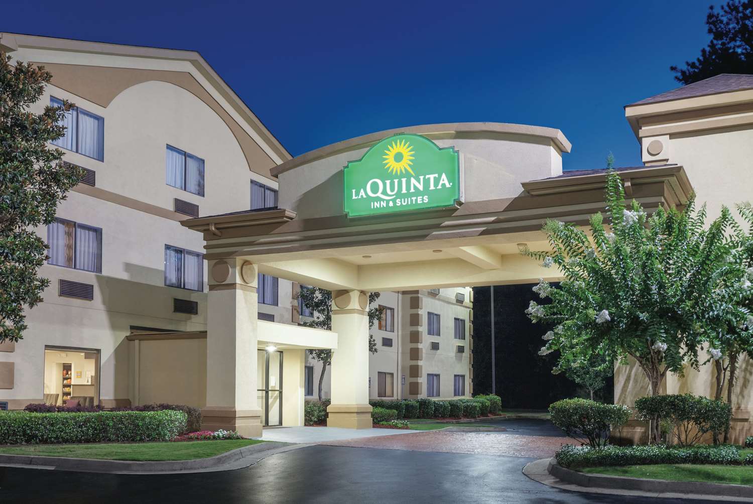 La Quinta Inn & Suites by Wyndham Jackson Airport 2/17