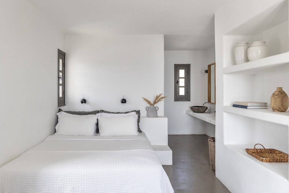 Acron Villas 11/50