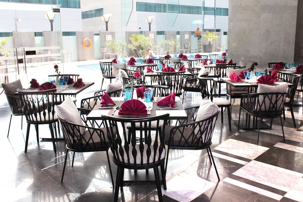 Holiday Villa Hotel and Residence City Centre Doha 34/50