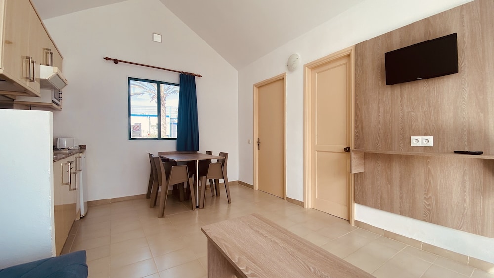 Fuertesol Bungalows 13/27