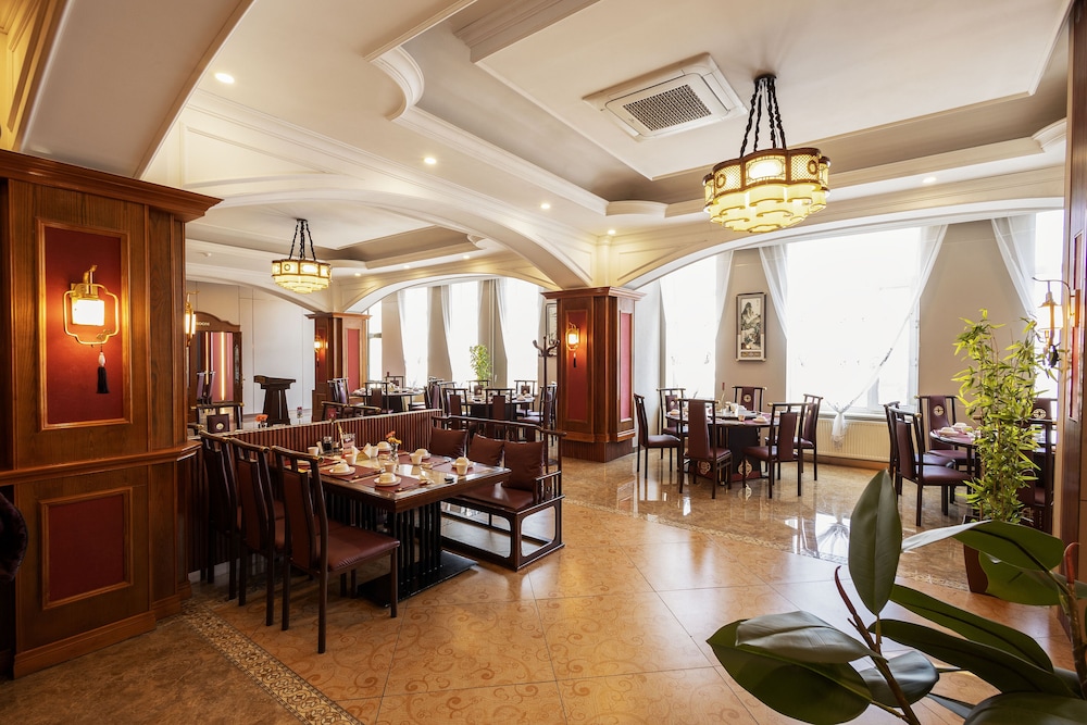 Royal House Hotel 2 31/49