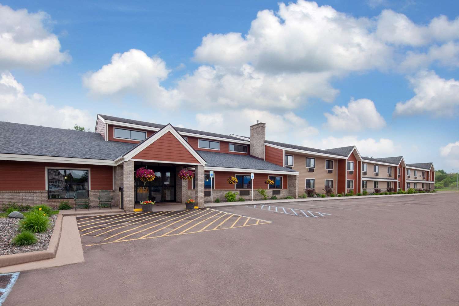 Americinn By Wyndham Ironwood 50/54