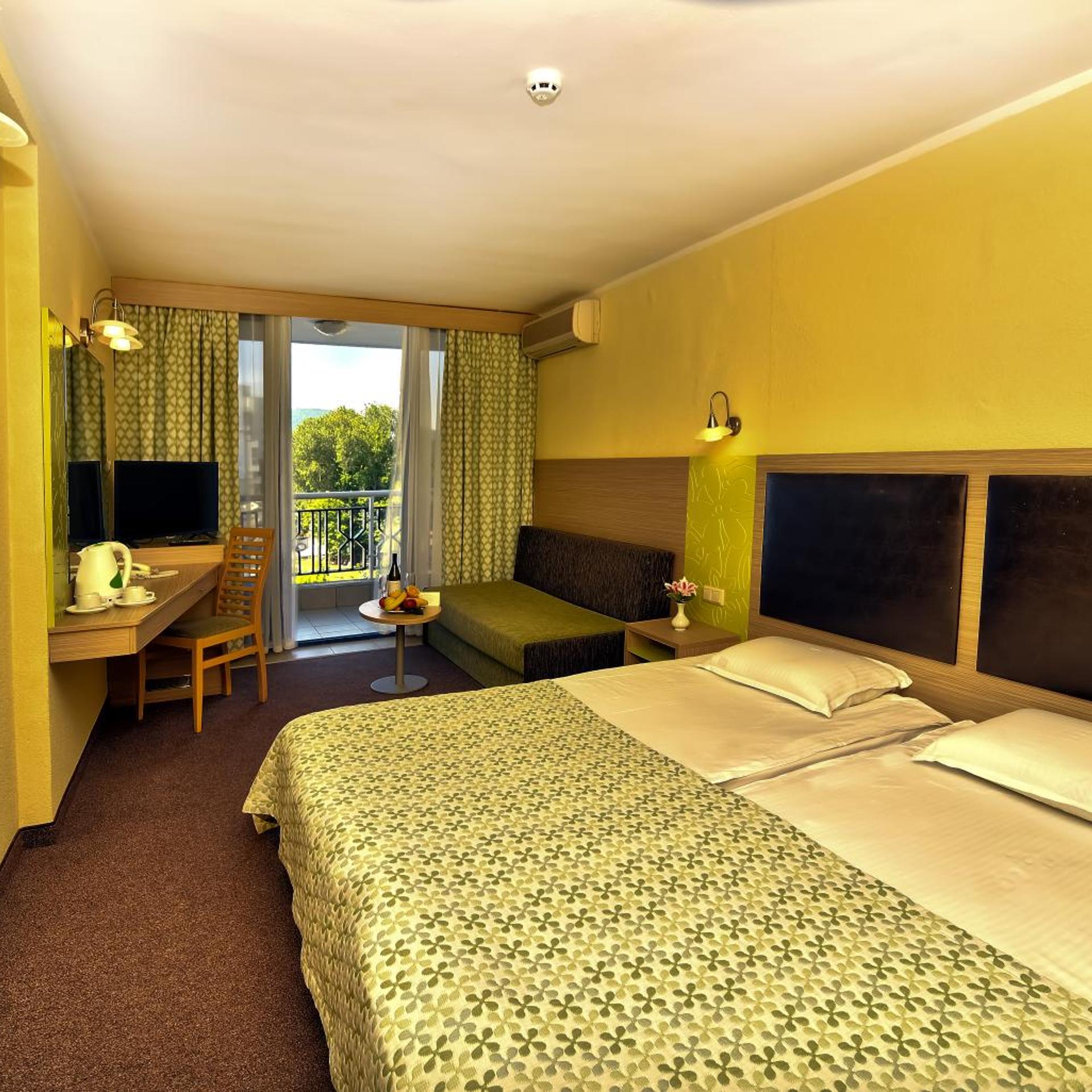 Room, Twin Beds, Sea View, SLAVUNA ALBENA 5/7