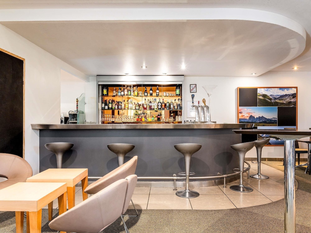 Novotel Grenoble Nord 57/78