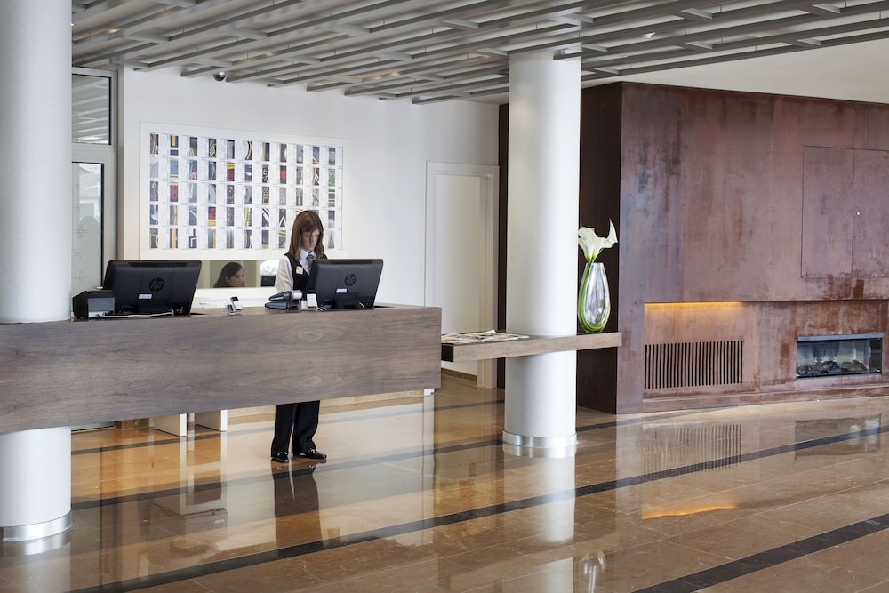 Hotel Masmonzon 4/50