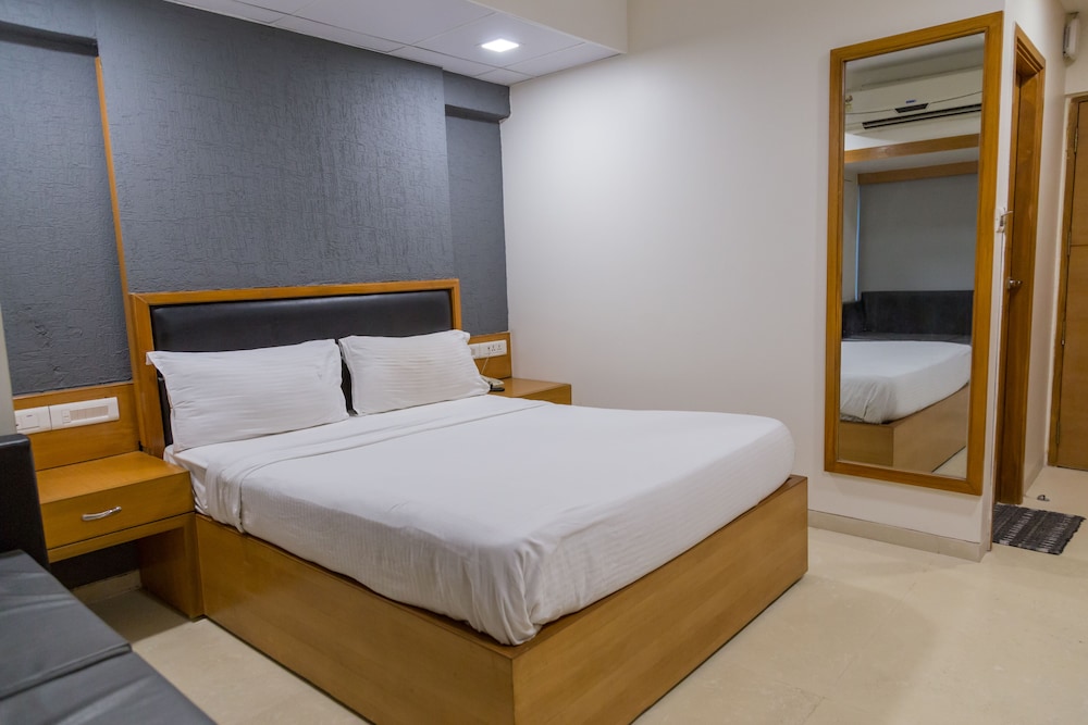 SUPERIOR, DOUBLE BED
