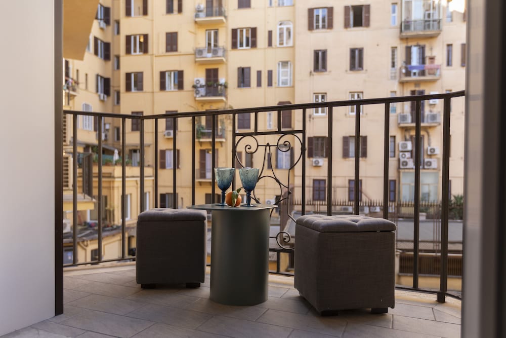 Rome Accommodation - Mazzini 16/23
