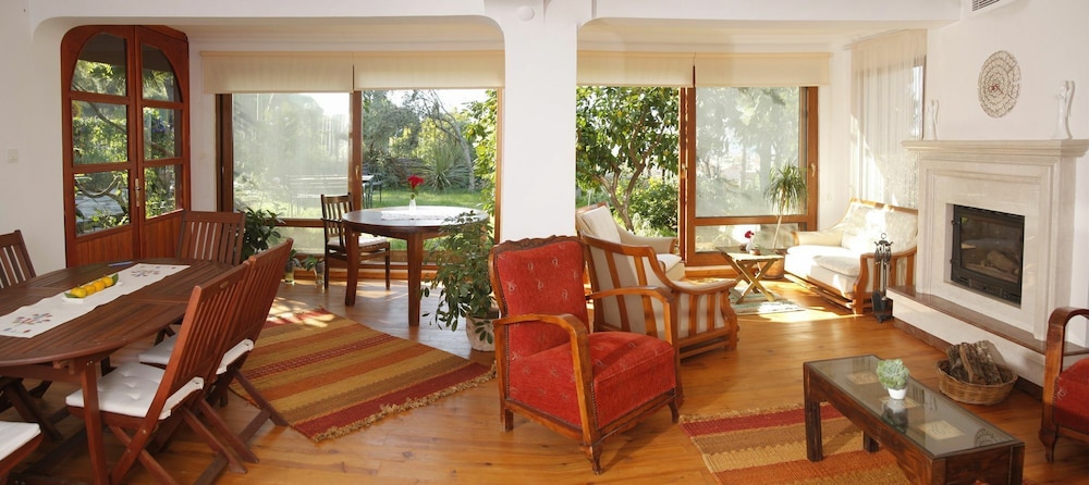 Gunebakan Taliani Otel 27/41