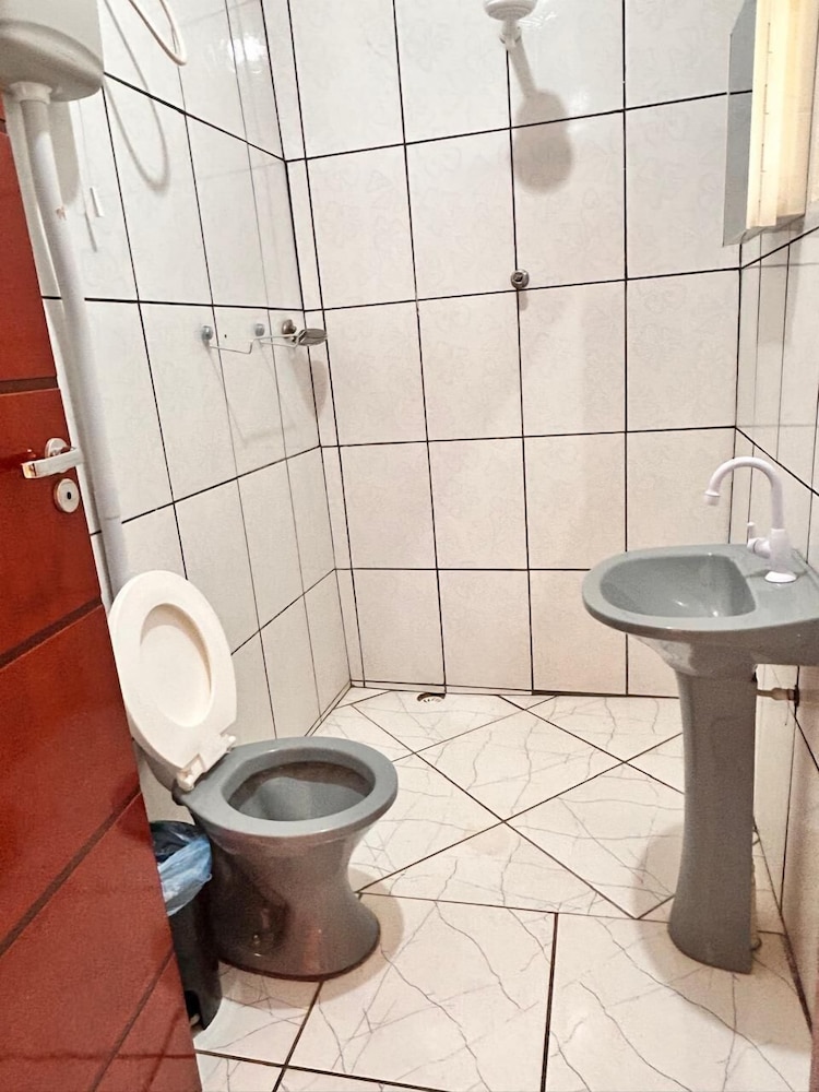 OYO Pousada Parana, Cuiaba 60/60