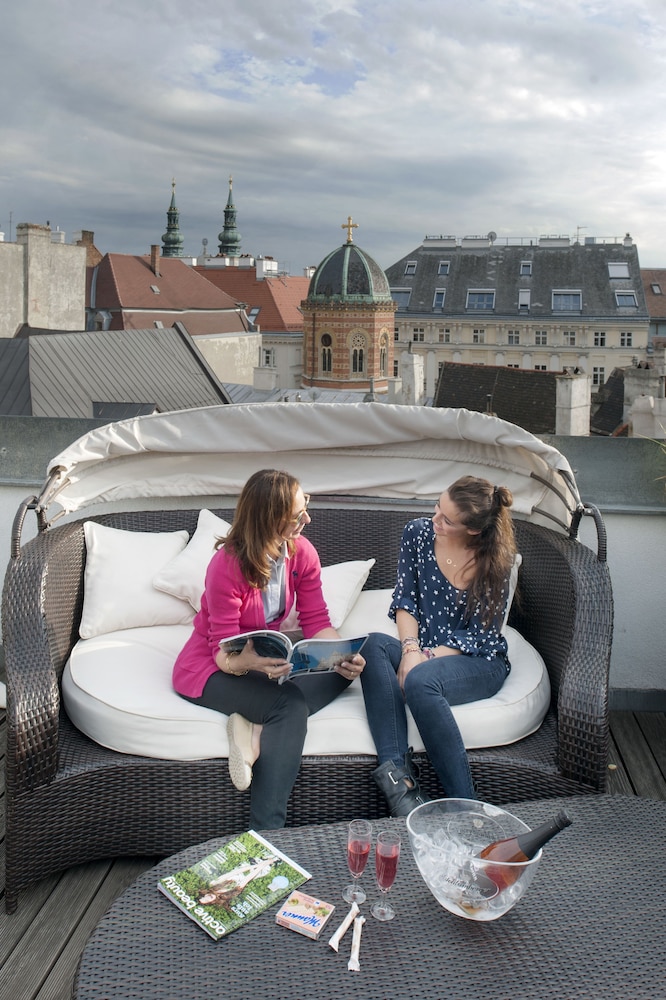 Boutique Hotel Alma 55/60