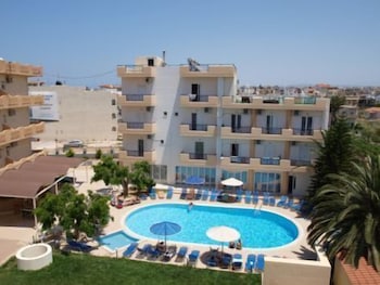 CASTRO HOTEL in MALEVIZI