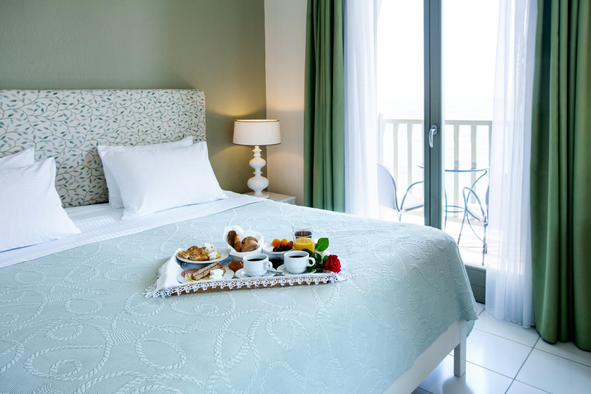 Comfort, Sea View