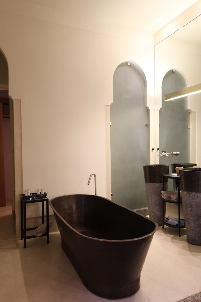 Riad 72 54/76