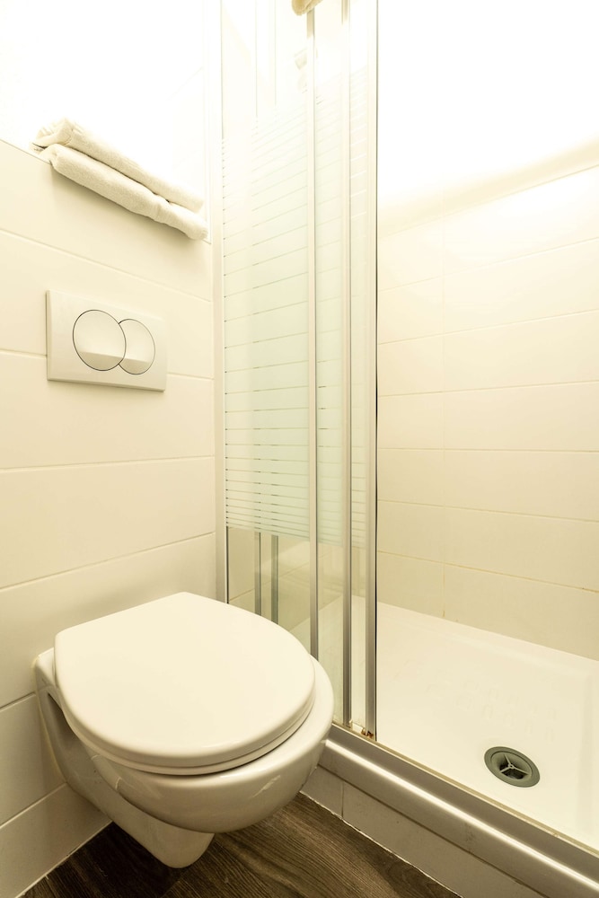 Kyriad Direct Brignoles - Provence Verte 27/27
