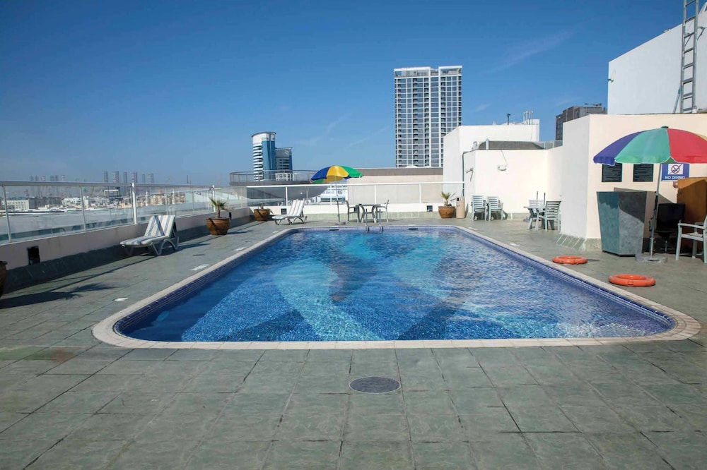 Wescott Plaza Hotel Apartments L.L.C 54/59