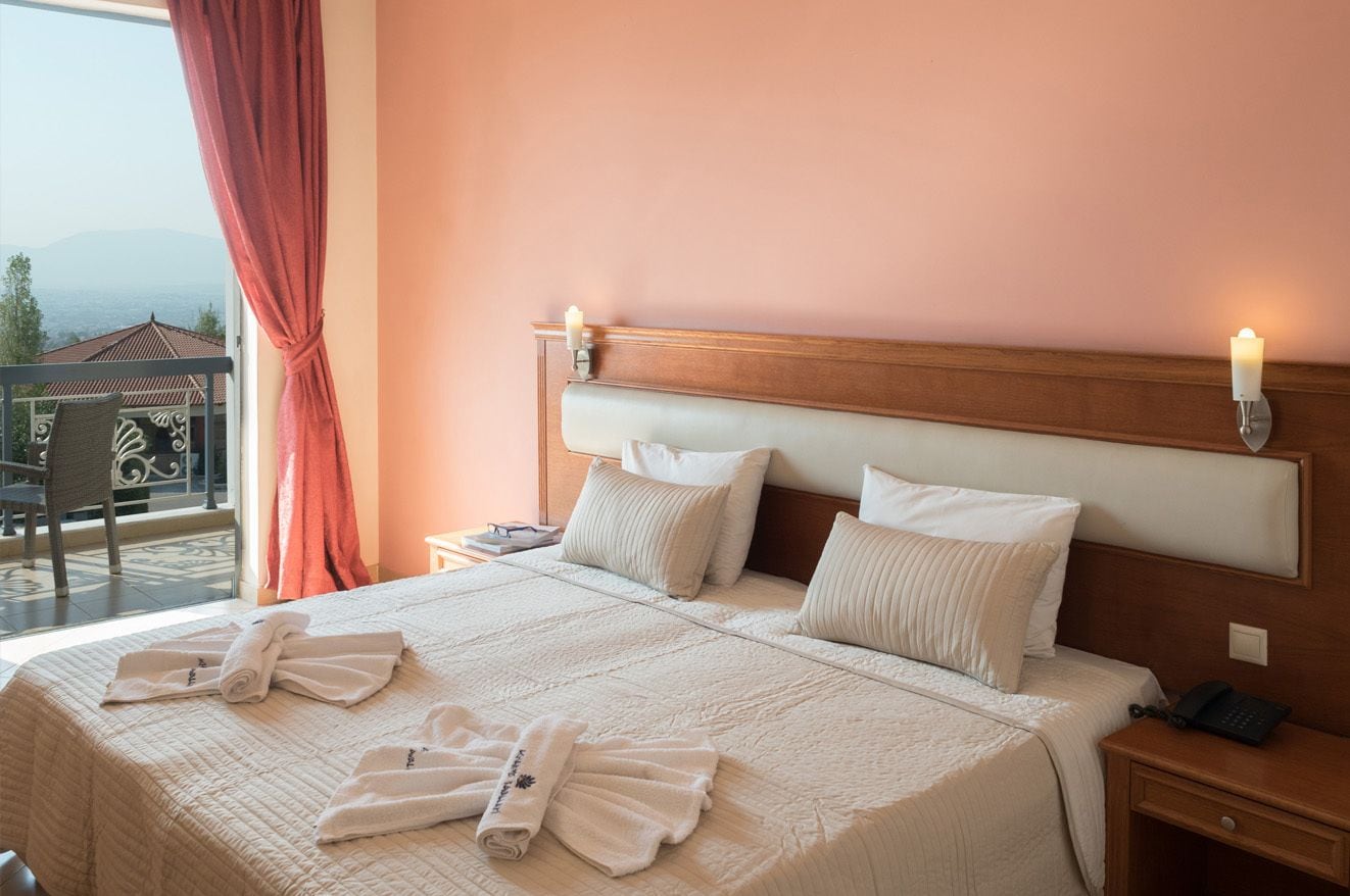 ROOM, QUADRUPLE, DOUBLE AND TWIN BEDS