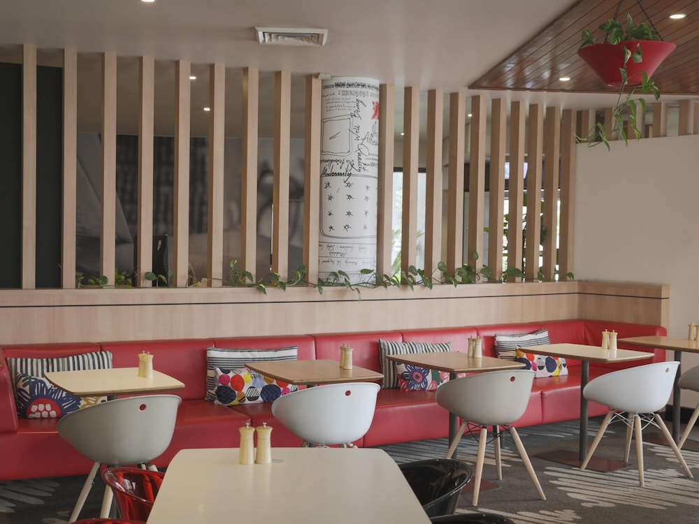 IBIS SYDNEY AIRPORT 46/66