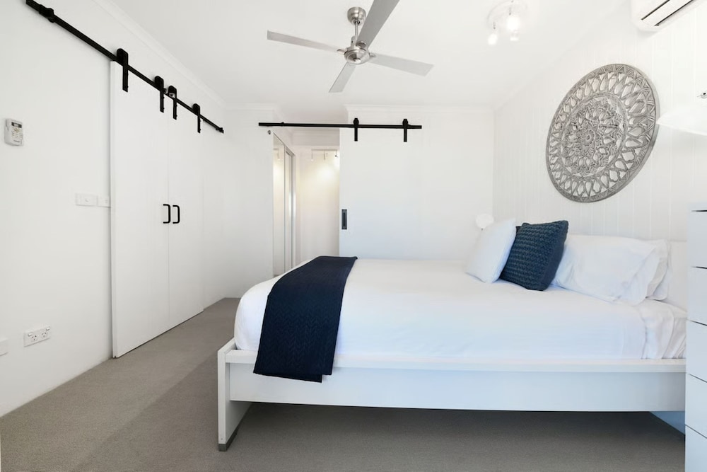 2 Bedrooms, Deluxe, Apartment, Partial View