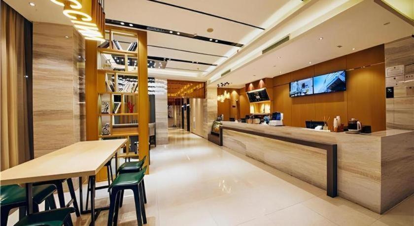 City Comfort Inn Nanning Nanhu Bridge Metro Station 22/64