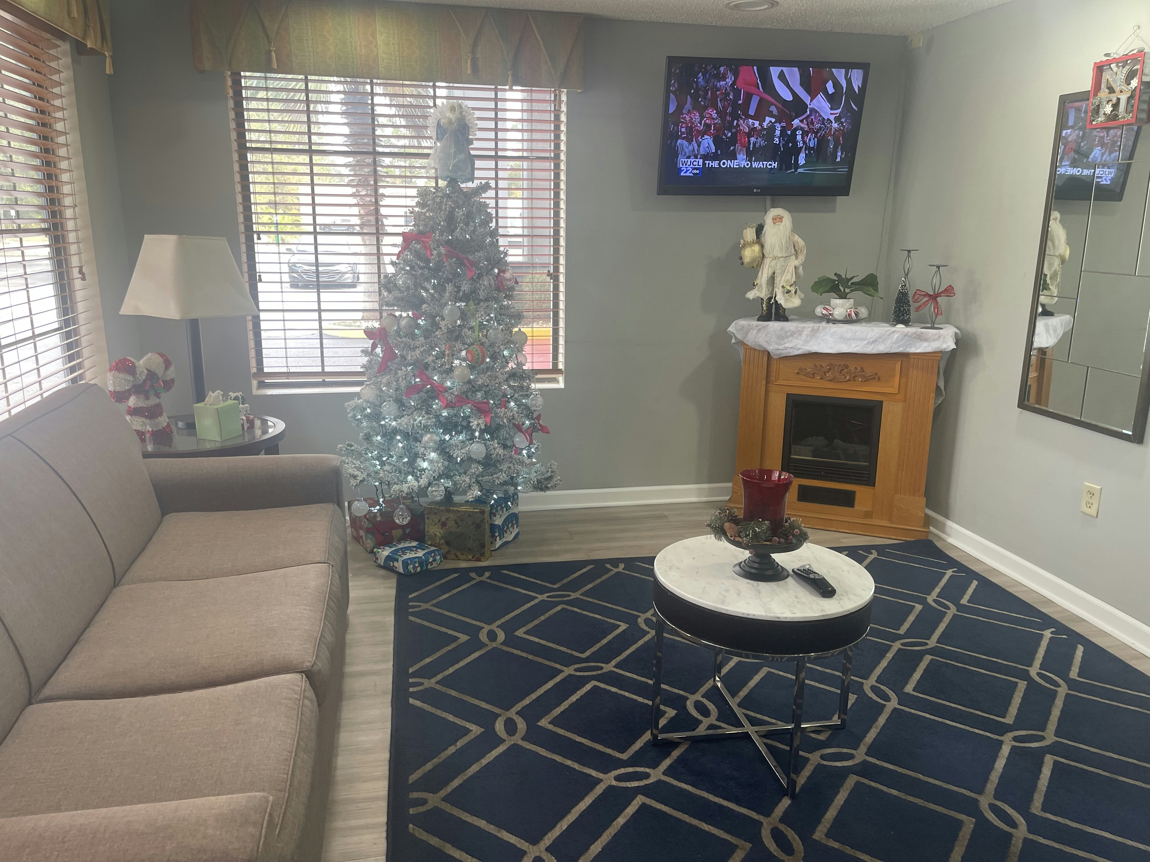 Red Roof Inn & Suites Hinesville 22/37