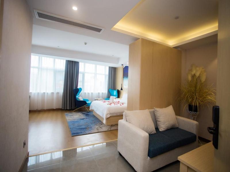 VX Heze Dingtao District Taoyi Road Hotel 26/41