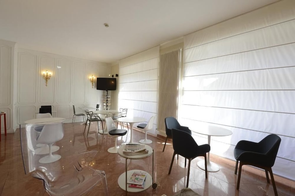 Hotel Tourist Torino 25/38