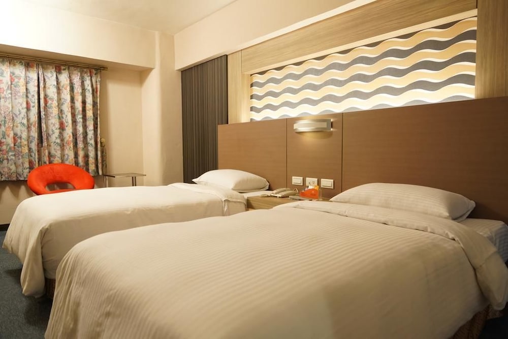 Ying Dai Hotel 9/28