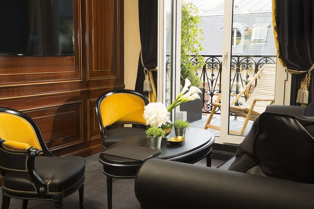 Le Belmont Paris 20/48