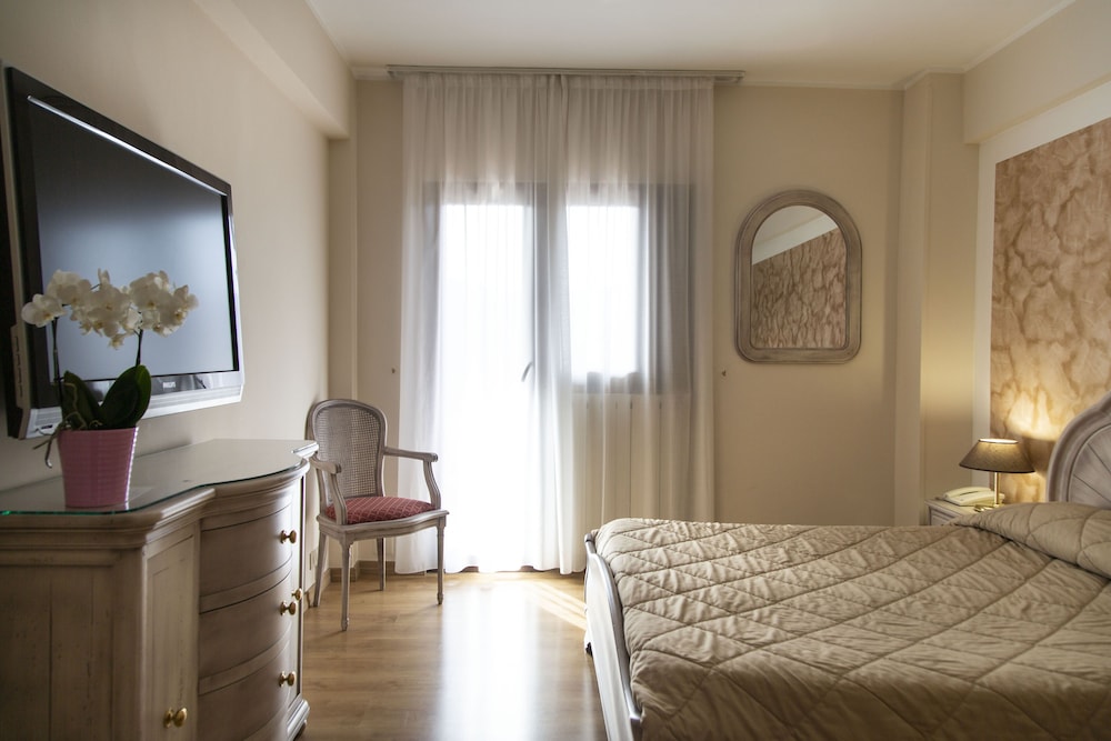 GRAND HOTEL DEL PARCO 39/62