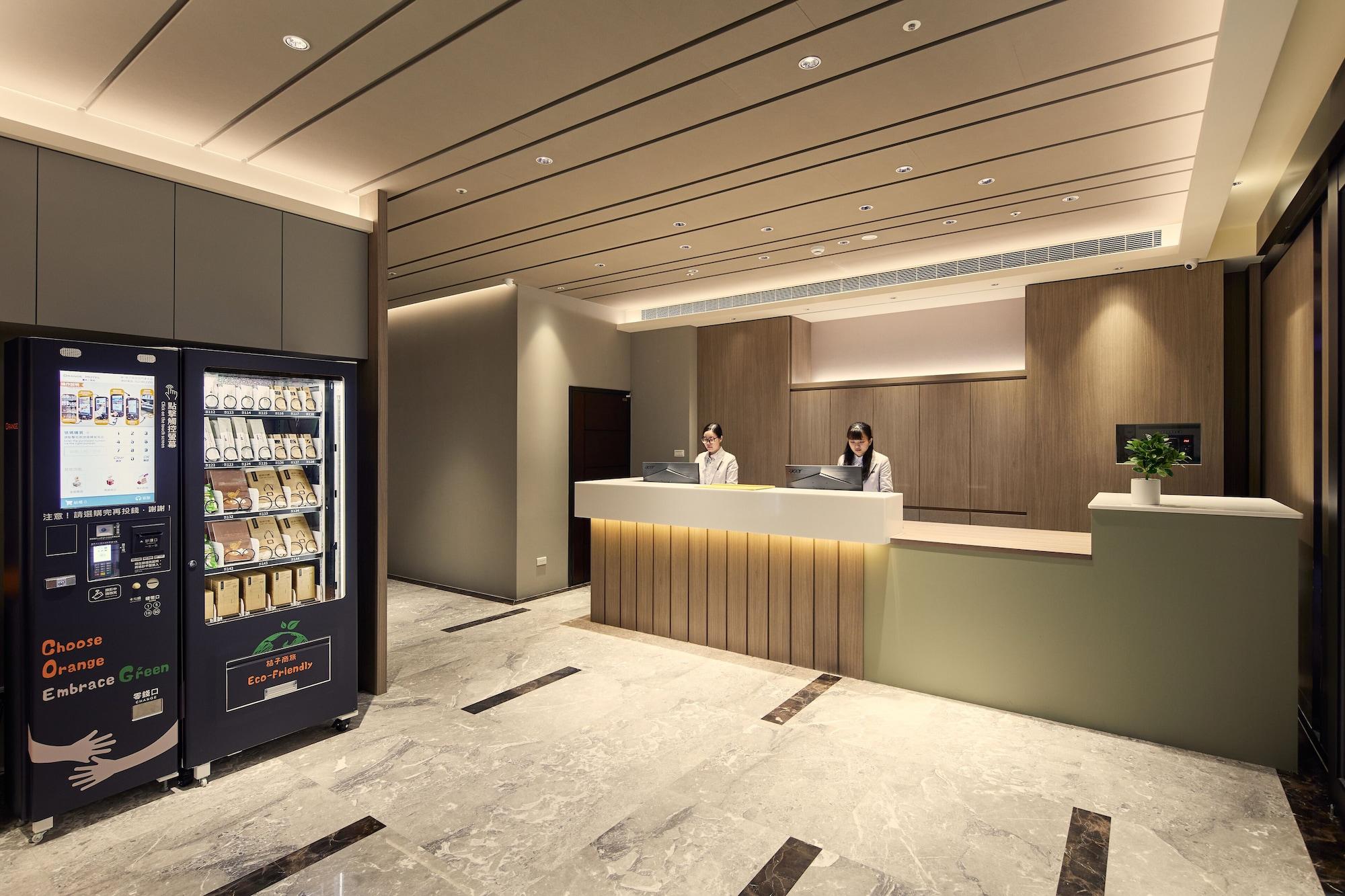 Orange Hotel Ximen Hanzhong 5/49