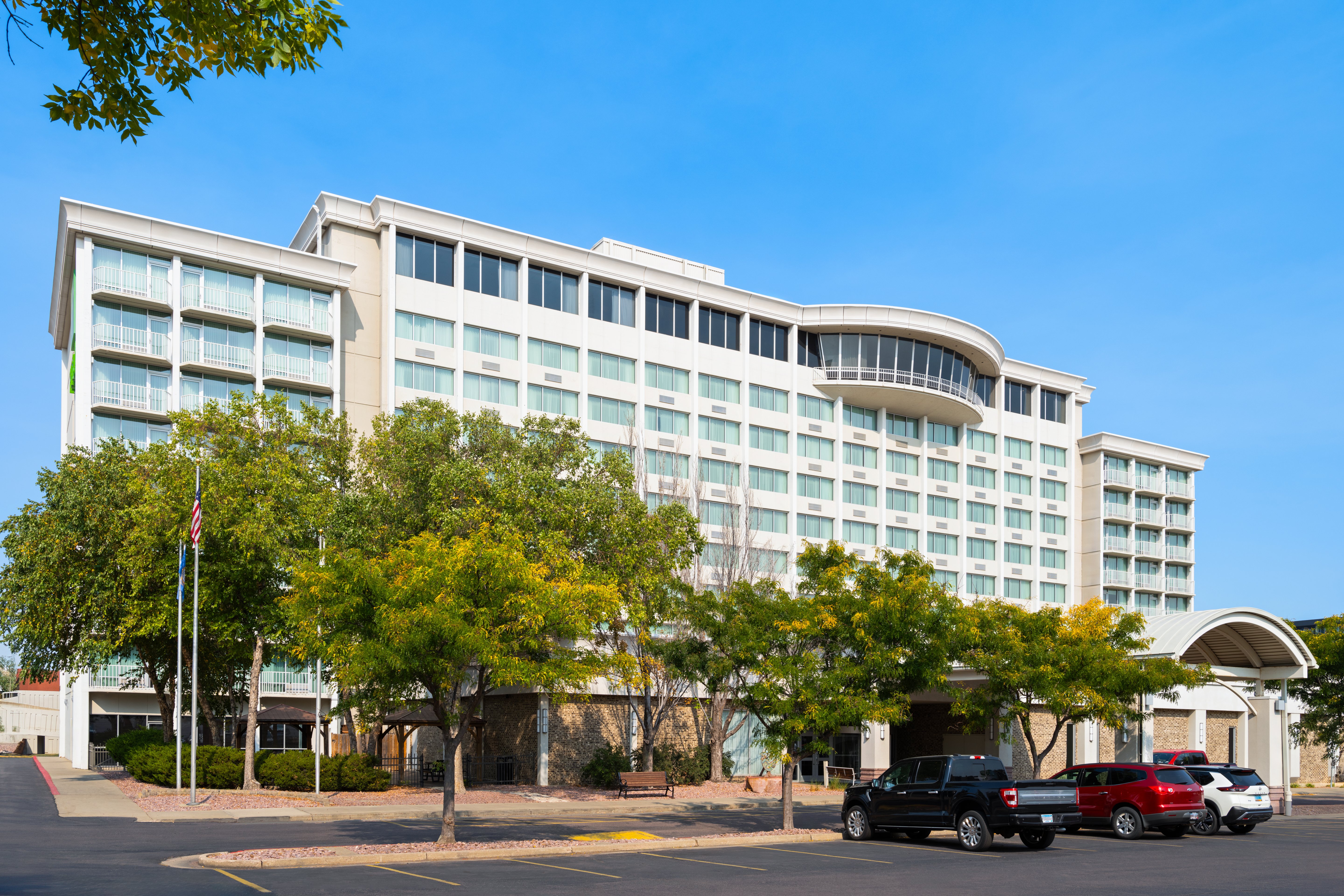 Holiday Inn Sioux Falls-City Centre, an IHG Hotel 34/38