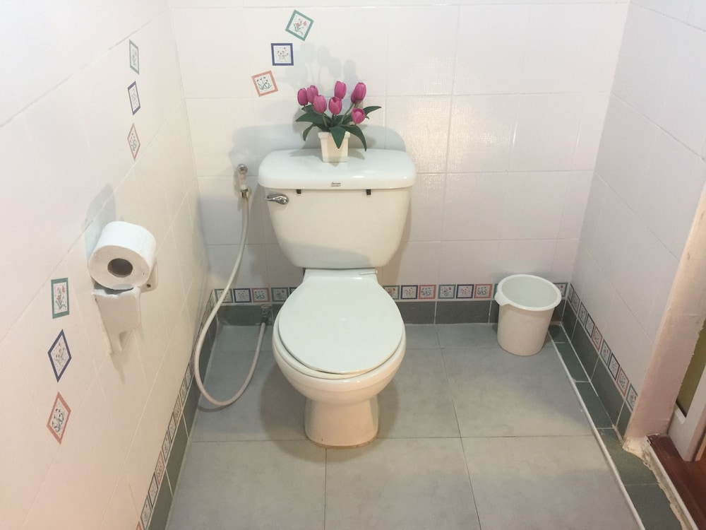 TUB MANSION 27/66