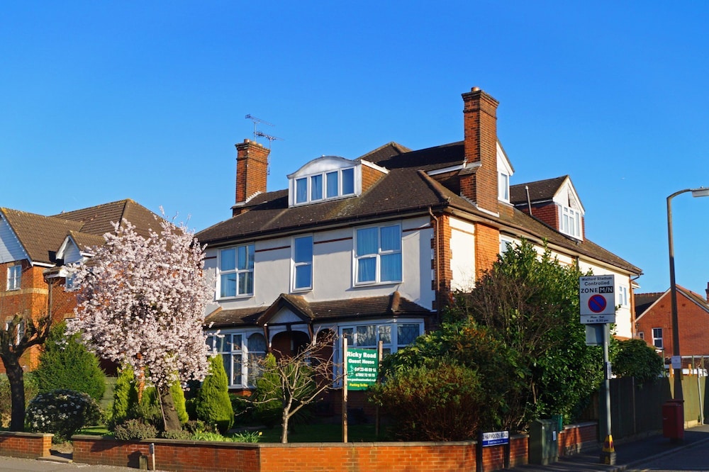 OYO Ricky Road Guest House - Budget in LONDON