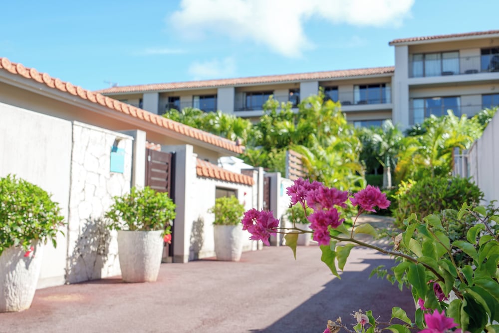 Grandvrio Resort Ishigakijima Oceans Wing Hotel 3/50