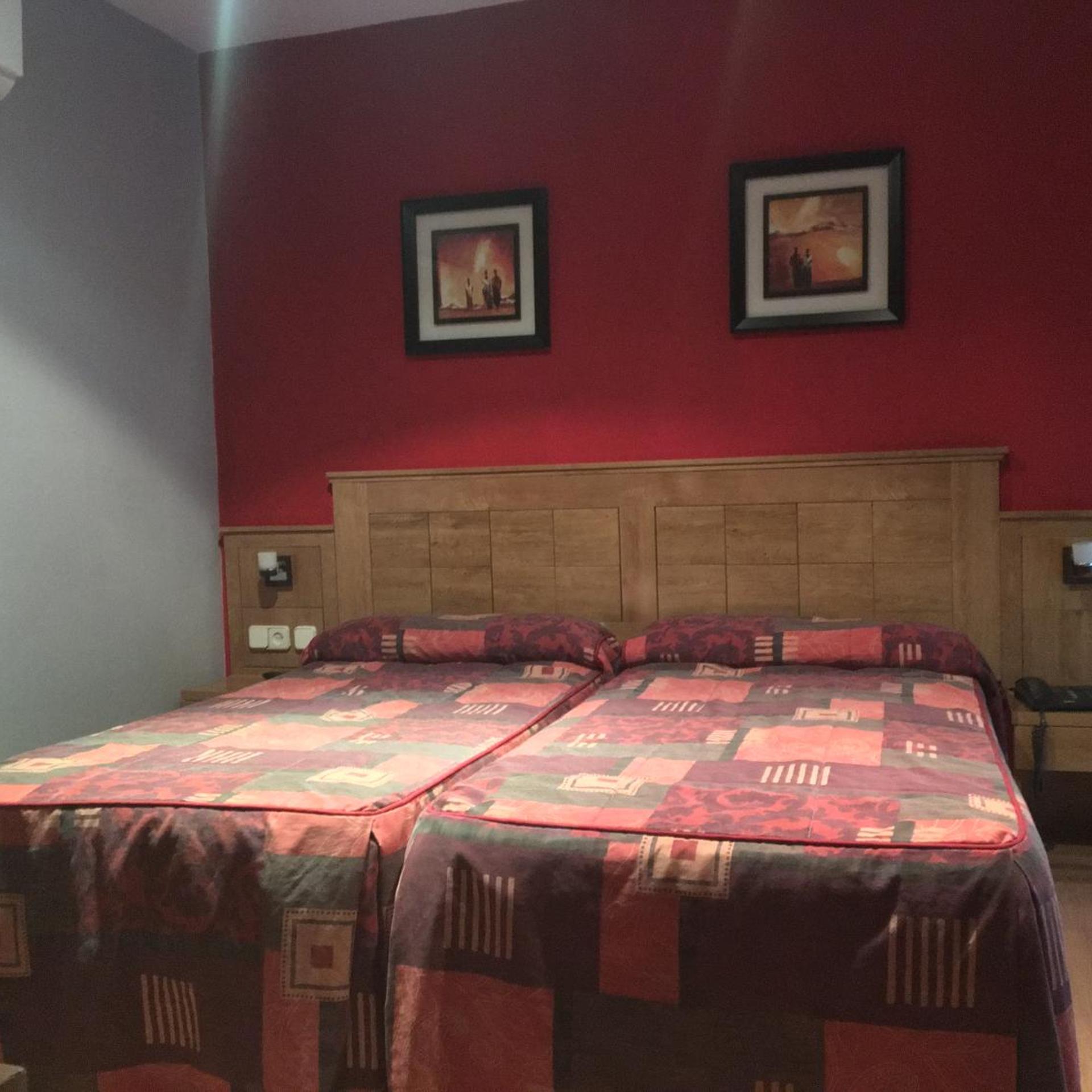 Hotel Don Angel 34/48
