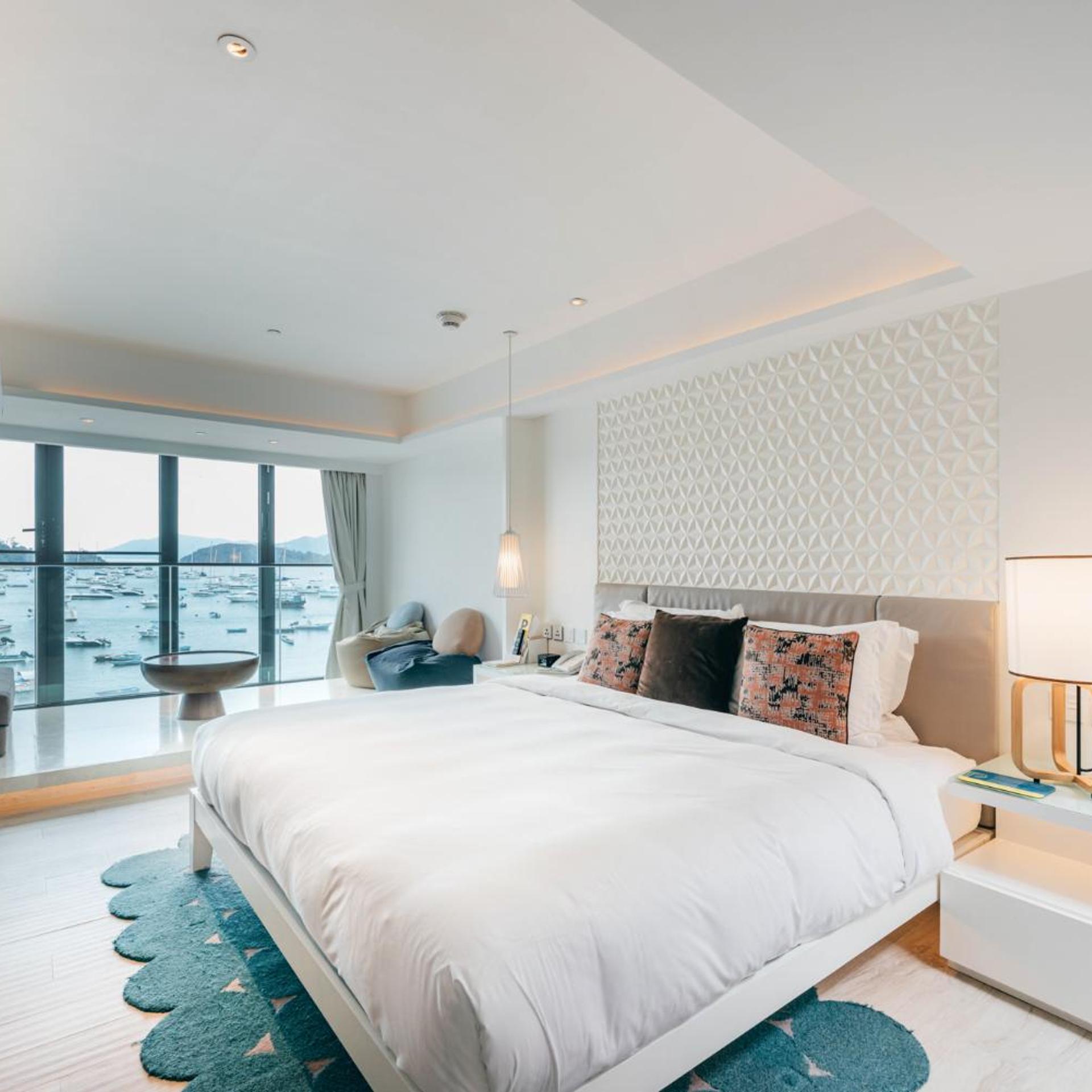 Premium, Ocean Front