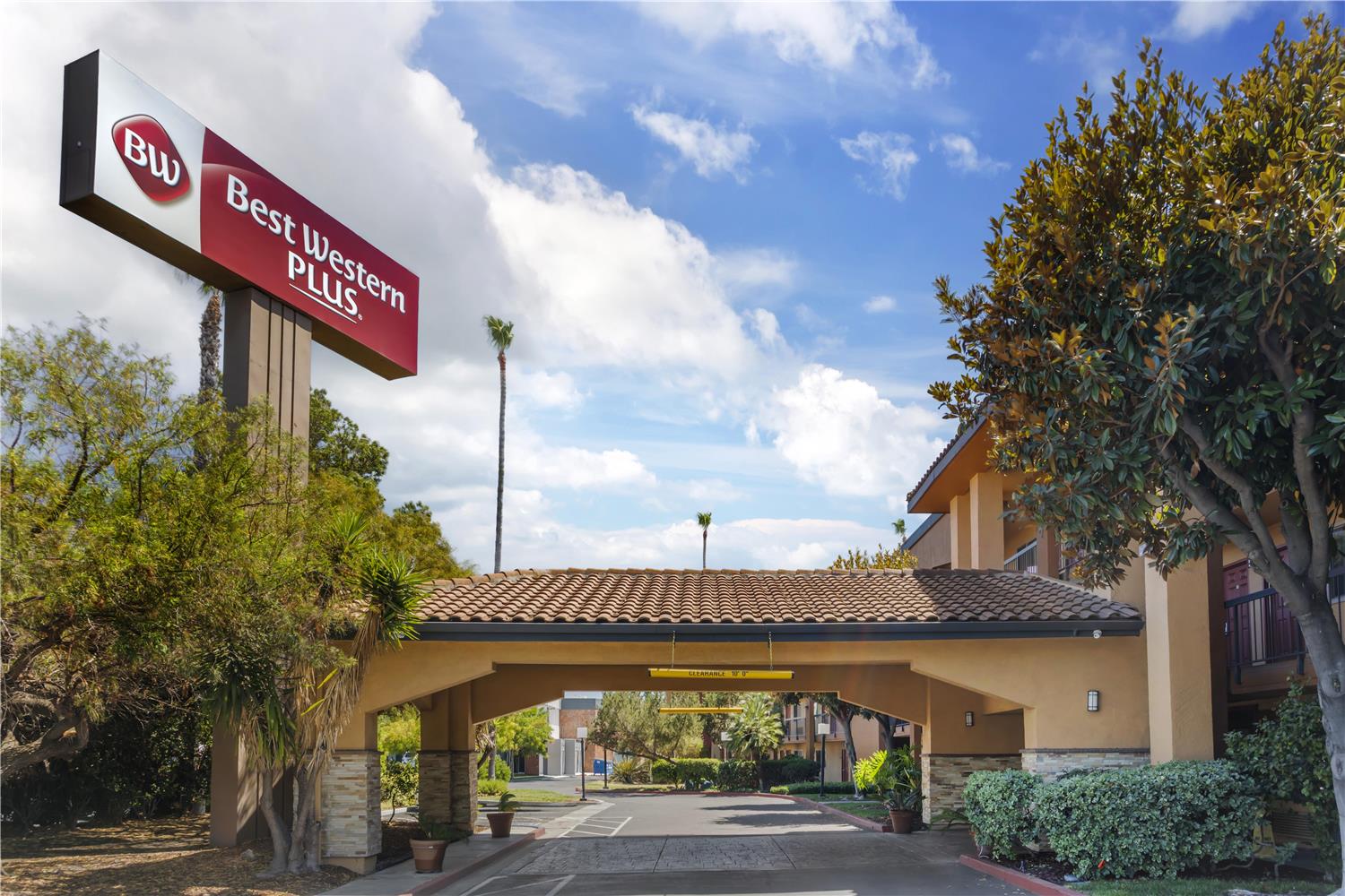 Best Western Plus Pleasanton Inn 6/23