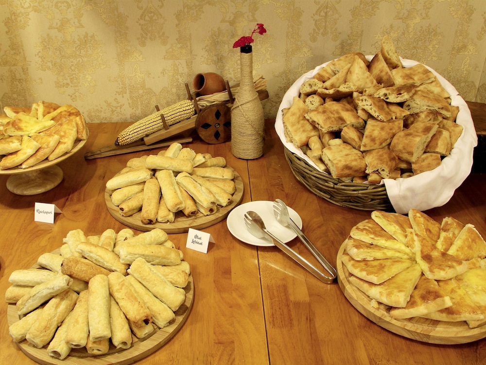 Cron Palace kosher Tbilisi Hotel 20/50