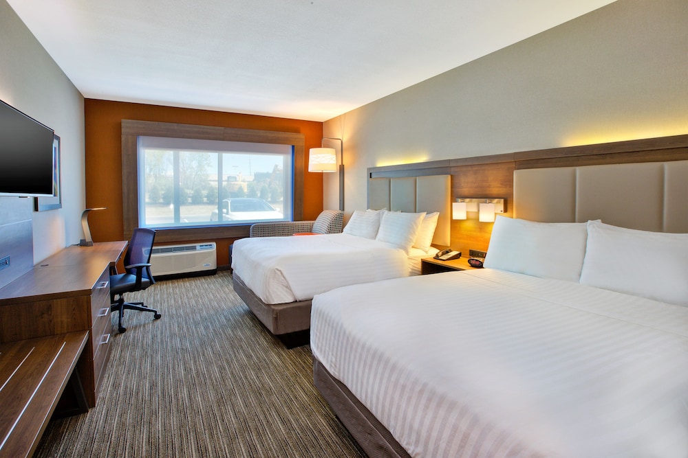 Holiday Inn Express Suites New Castle 23/62