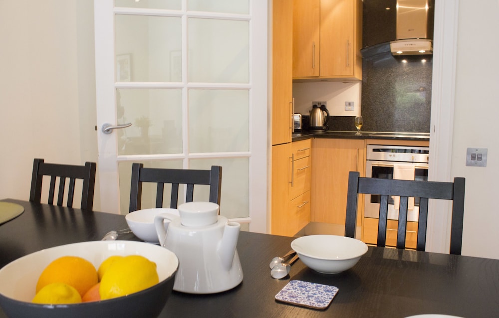 Borough Market Apartments 15/25