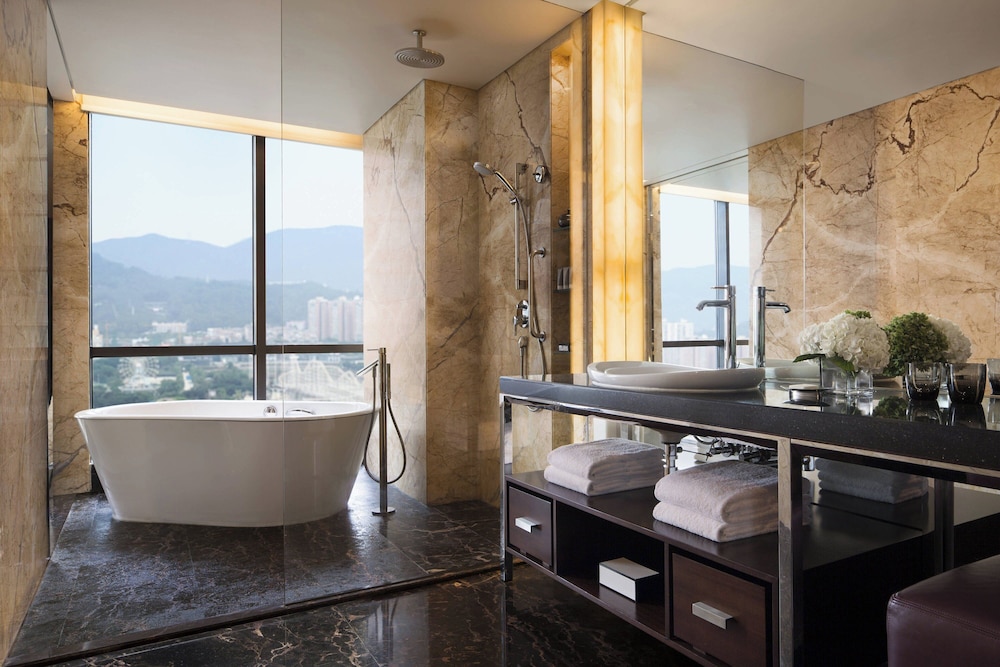 غرفة تنفيذية بسرير كينج بإطلالة على المدينة، Jw Marriott Hotel Shenzhen 5/6