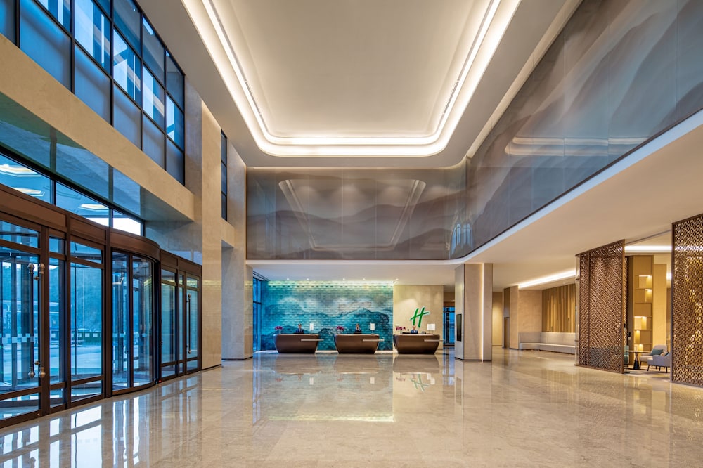 Holiday Inn Chengde Park View 7/62