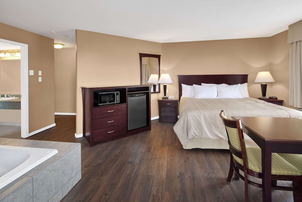 Days Inn By Wyndham Kamloops Bc 10/28